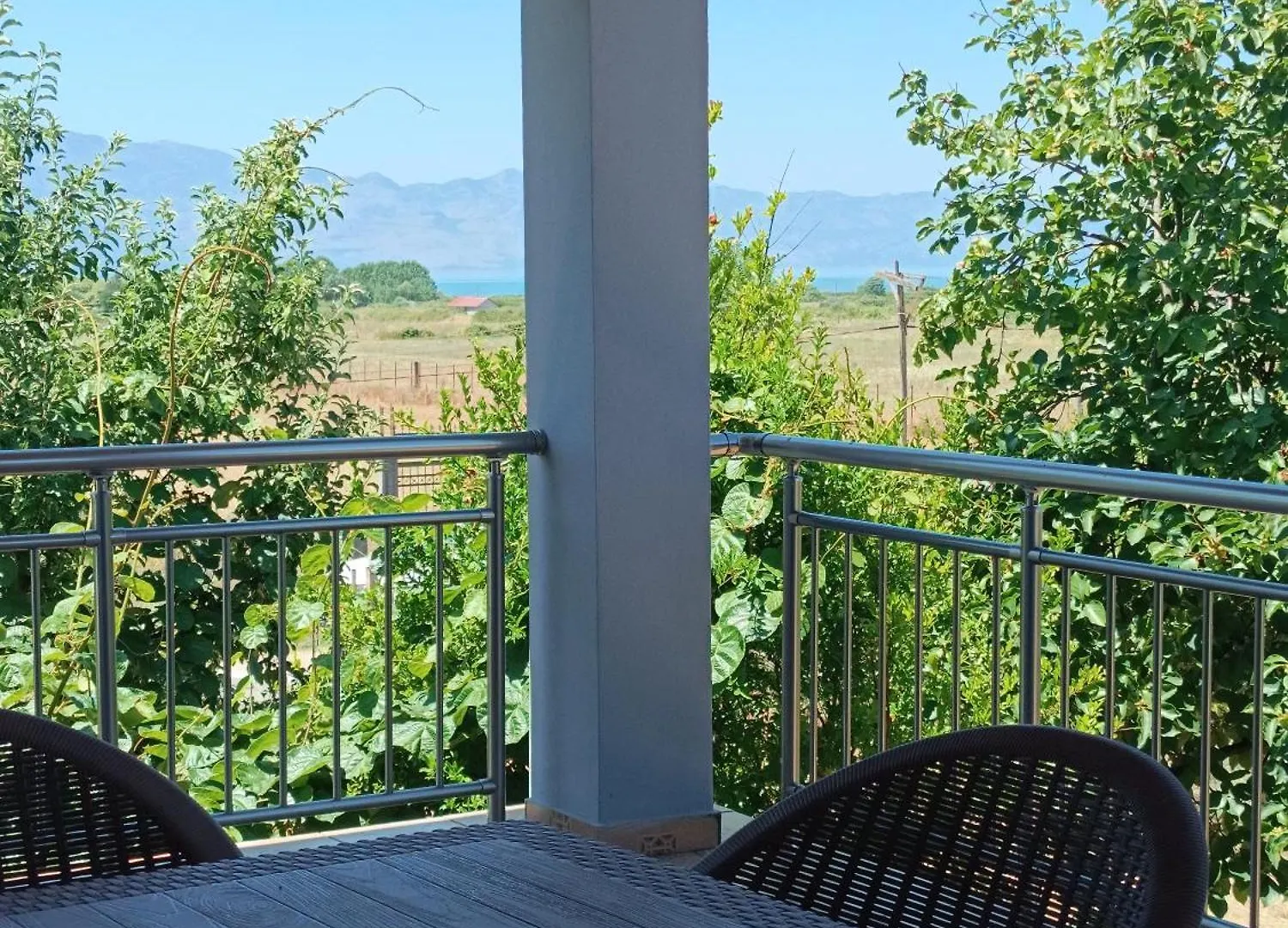 Brankolari Hostel Polisi i Vogel